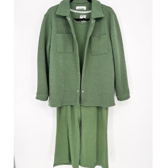 Muk Luks Three Piece Set Kelly Green Jacket Shirt and Pants Size Petite S - Picture 5 of 14
